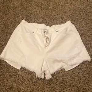 NWOT- Aerie Distressed Daydream Denim Short